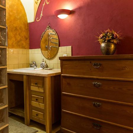 Апартаменти Antique Old Town Studio By Urban Rent Вільнюс Екстер'єр фото